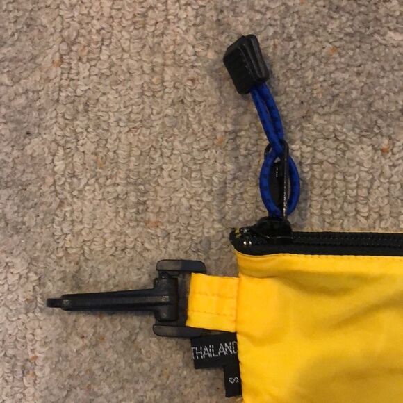 Vintage 1990’s Gap Anorak Zip Bag - Picture 3 of 10